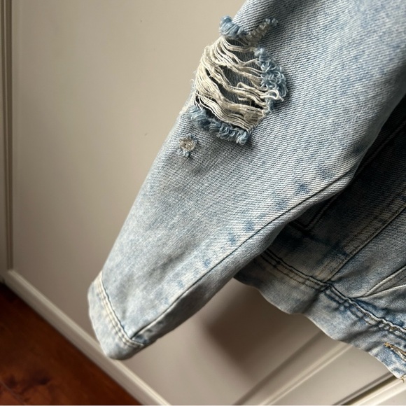 Free People Rumors Denim Jacket Distressed Ripped Light Wash S - Picture 10 of 15